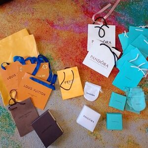 24 Pc Bundle Small Shopping Bags